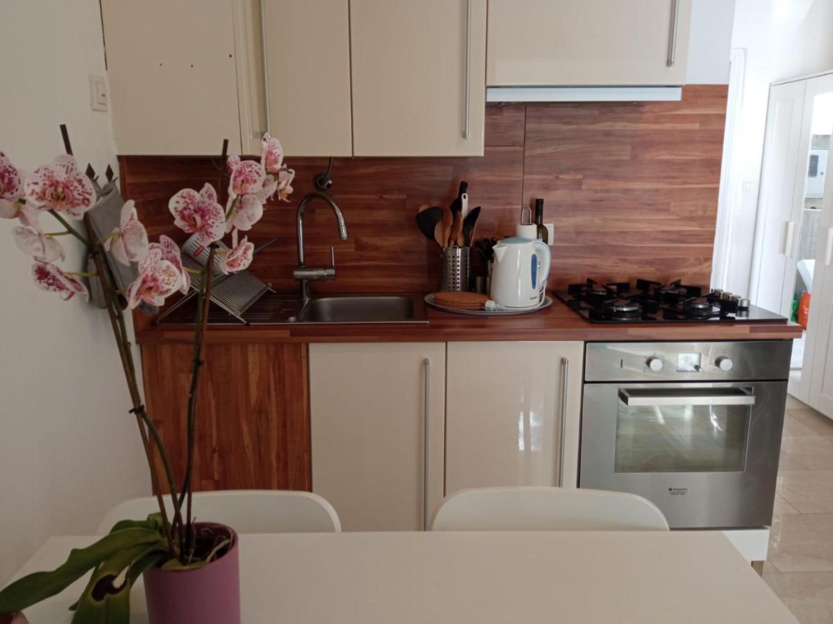 Ratak House Apartment Prizba Bagian luar foto