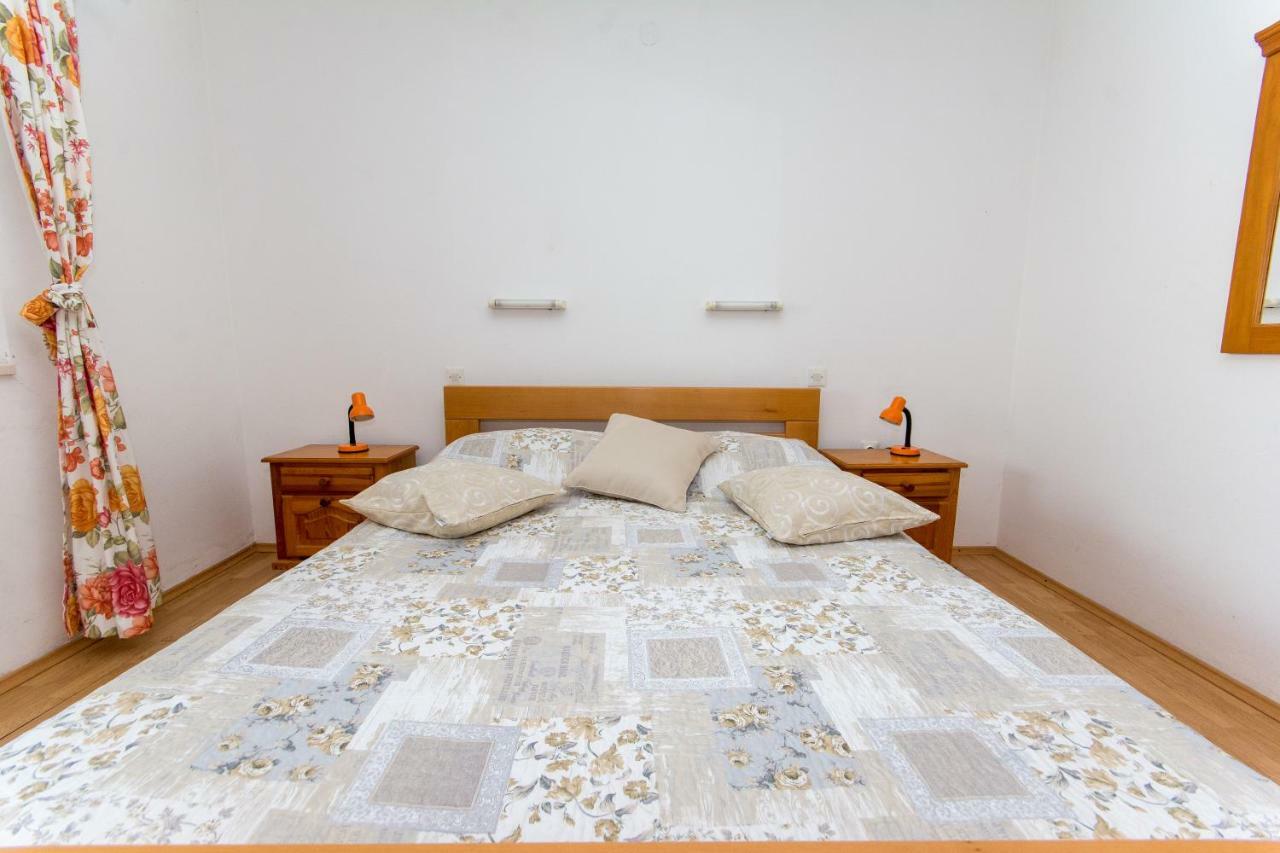 Ratak House Apartment Prizba Bagian luar foto