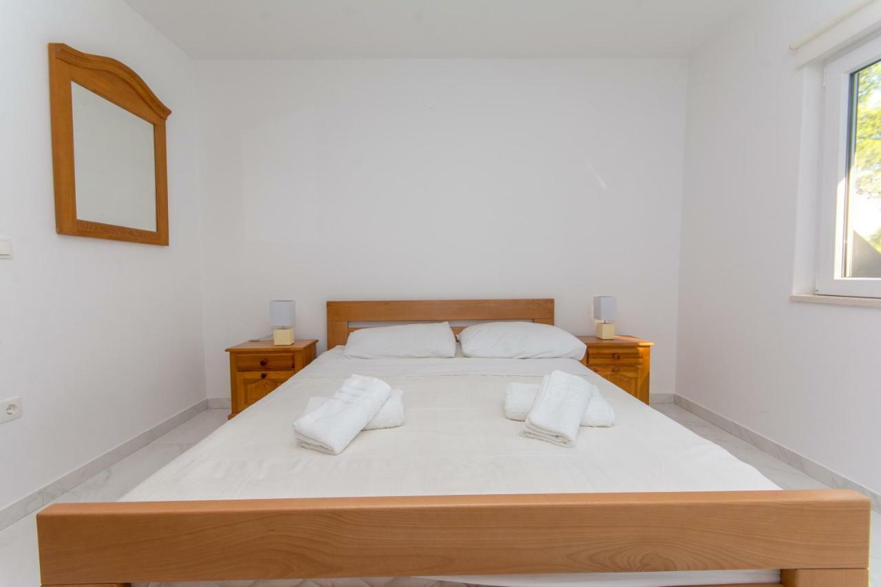 Ratak House Apartment Prizba Bagian luar foto