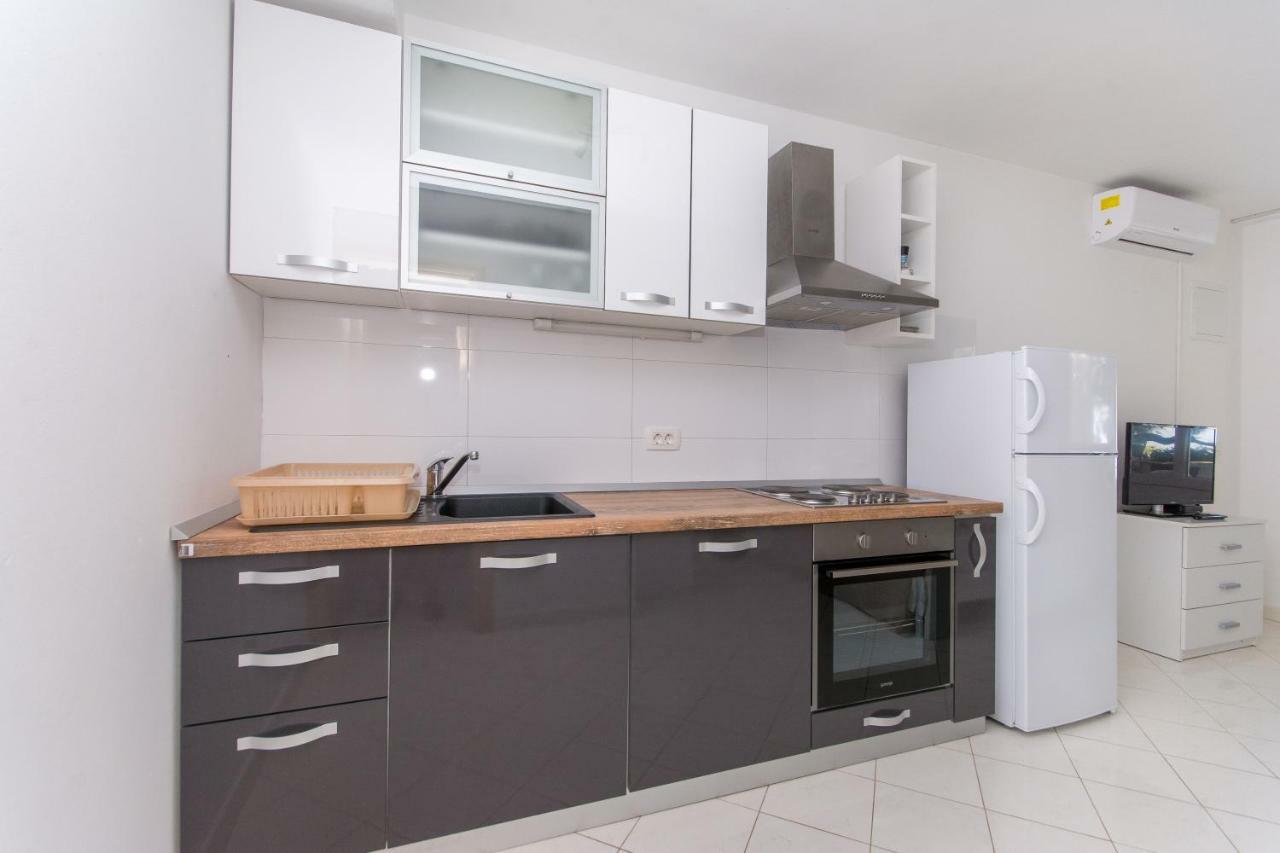 Ratak House Apartment Prizba Bagian luar foto